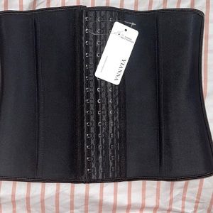 Yianna waist trainer